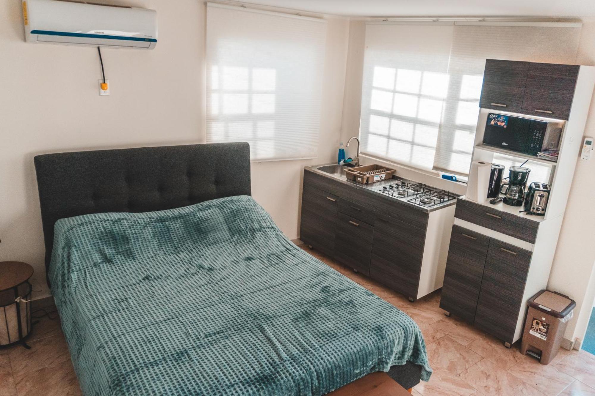 Klip Lagoon Apartsments Oranjestad Dış mekan fotoğraf