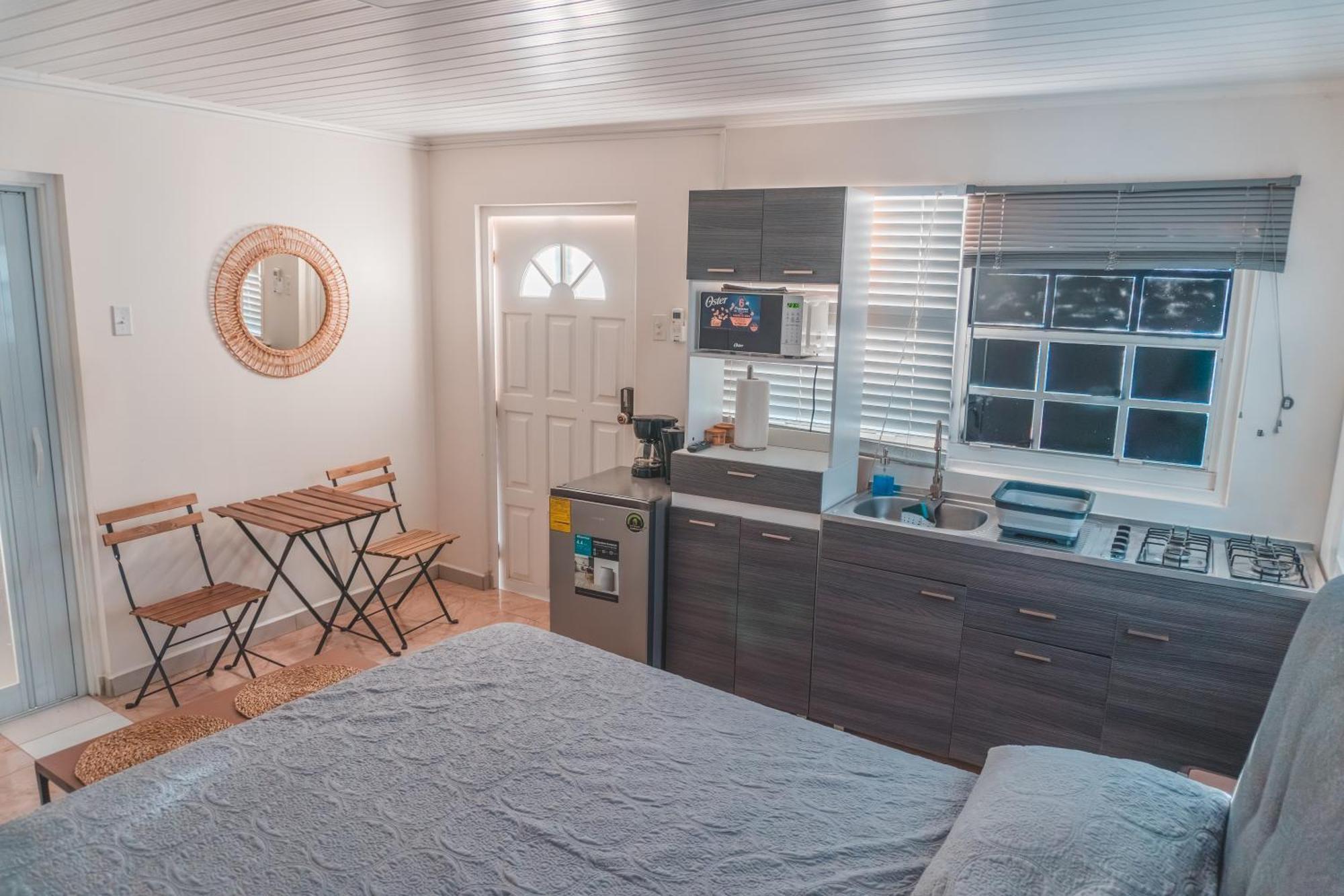 Klip Lagoon Apartsments Oranjestad Dış mekan fotoğraf