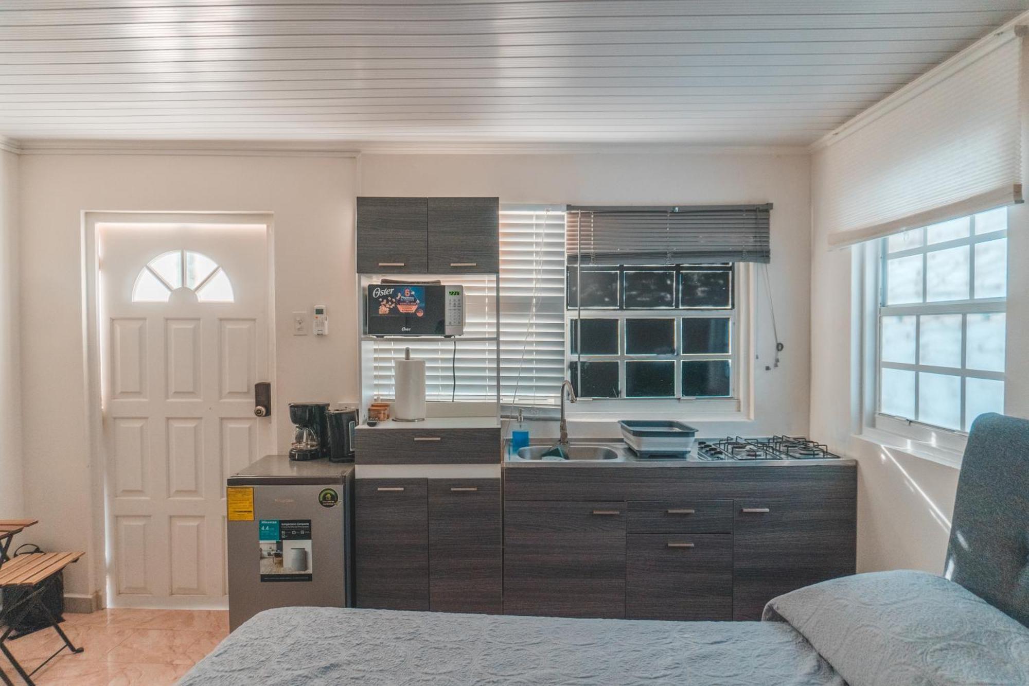 Klip Lagoon Apartsments Oranjestad Dış mekan fotoğraf